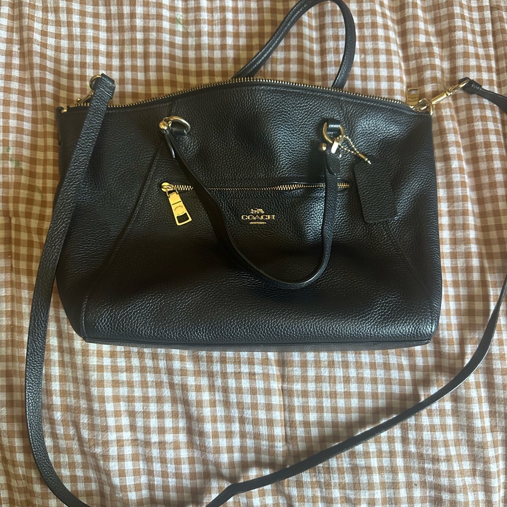 Coach Black Leather Shoulder Bag authentic